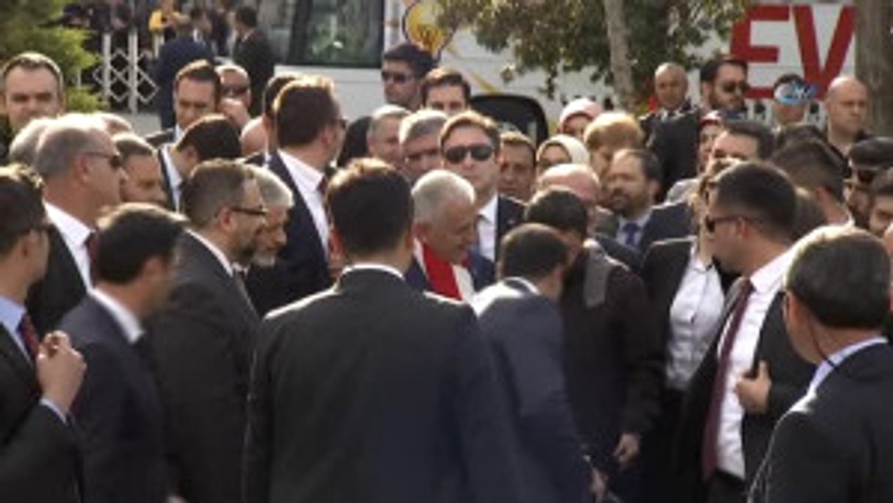 Başbakan Binali Yıldırım, "Bir Ana Muhalefet Partisi Başkanı Var, Bu Kampanya Boyunca Söylemediği...
