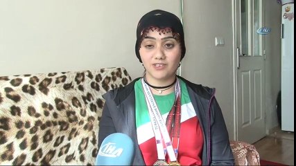 Görme Engelli Kızdan Büyük Başarı