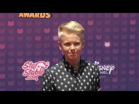 Carson Lueders 2016 Radio Disney Music Awards Red Carpet