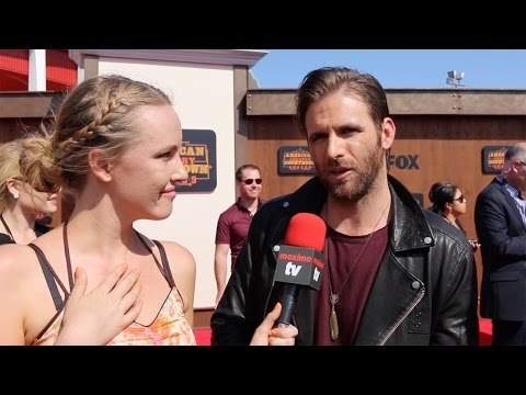 Canaan Smith “I Would Like To Tour With Red Hot Chili Peppers” ACCAs 2016 Red Carpet