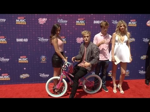 Jake Paul, Alissa Violet, Tessa Brooks, Alex Lange 2016 RDMA Red Carpet