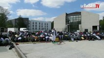 Mosquée de Torcy fermée : la prière sur le parking
