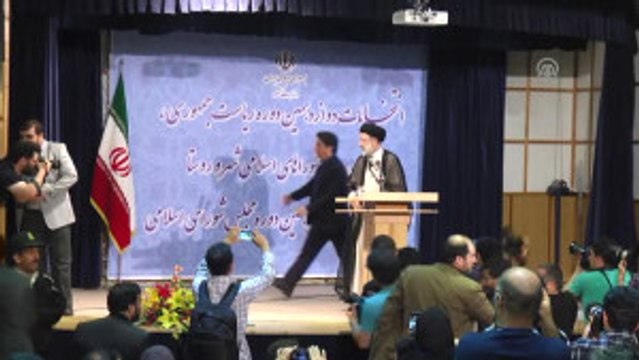 Eski Başsavcı Reisi, Cumhurbaşkanlığı Seçimleri Için Adaylık Başvurusunda Bulundu