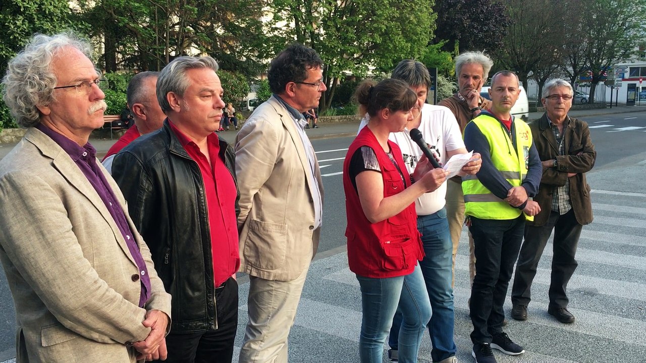 Rassemblement contre le FN