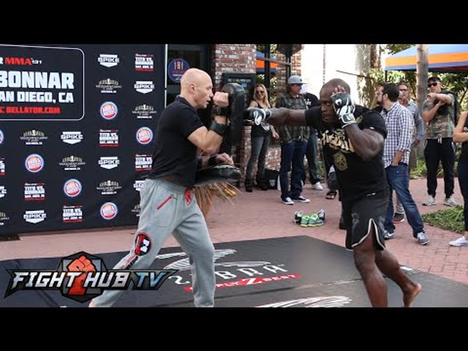 Melvin Manhoef vs. Joe Schilling- full video Manhoef media workout