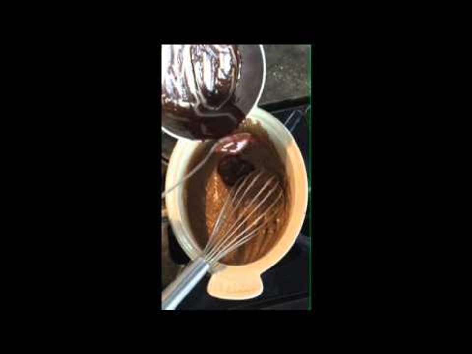 ECLAIRE DE CHOCOLATE