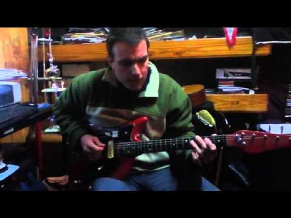 PATTERN BOOGIE-  BASE LESSON-GUS QUIN tabs