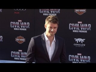 Luke Mitchell "Captain America Civil War" World Premiere Red Carpet Fashion Broll