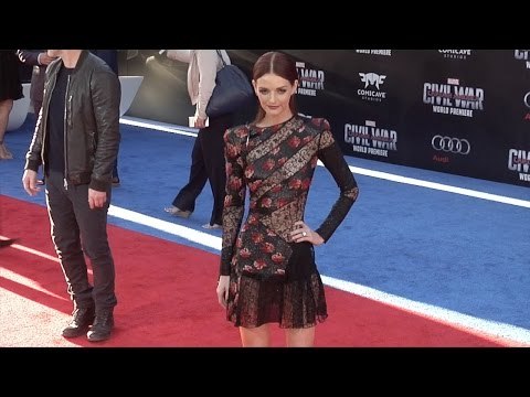 Lydia Hearst Captain America Civil War World Premiere Red Carpet Fashion Broll