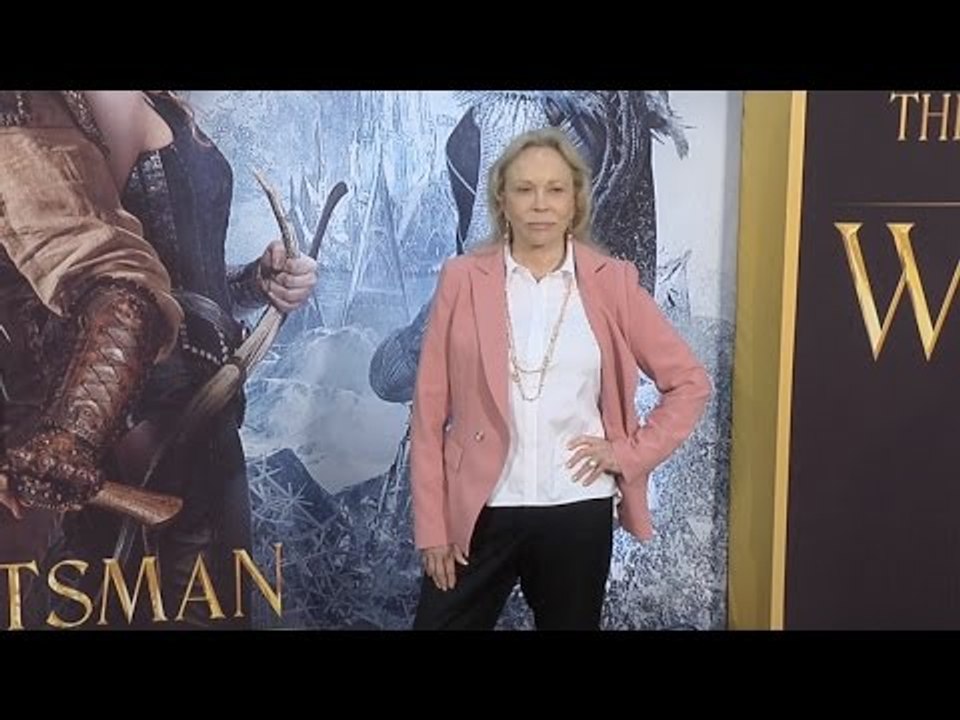 Faye Dunaway "The Huntsman Winter's War" Premiere Black Carpet Fashion Broll