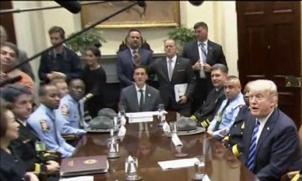 Bom Terbesar AS Hancurkan Jaringan ISIS di Afganistan