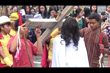 HIKMATNYA PROSESI JALAN SALIB DI MAKALE TORAJA