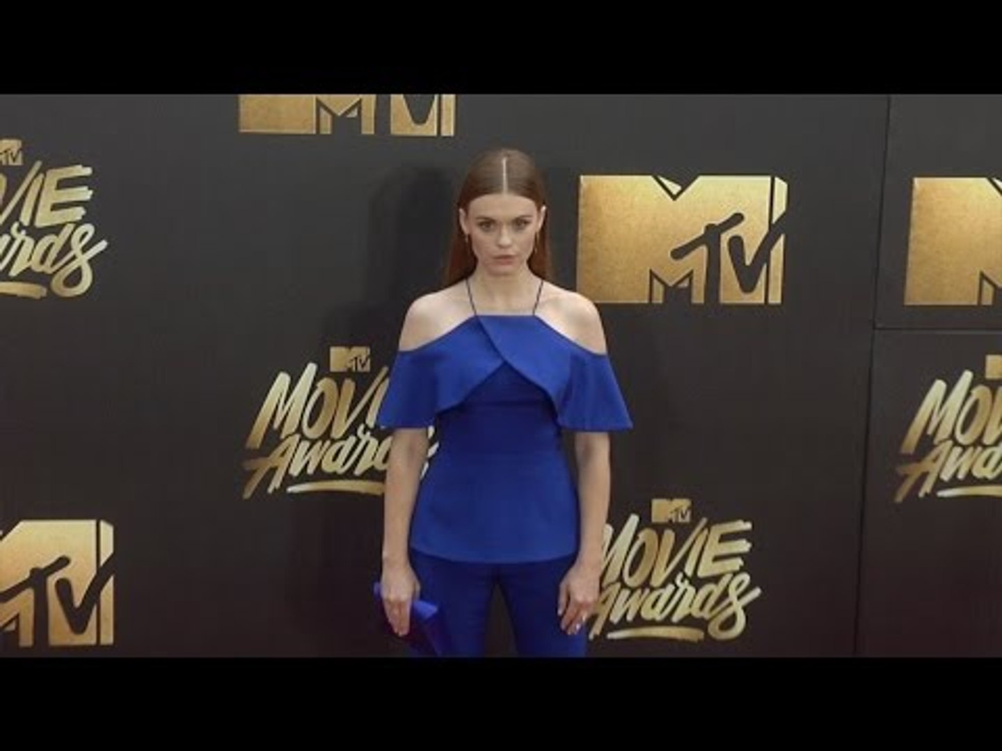 ⁣Holland Roden #MTVMovieAwards Red Carpet