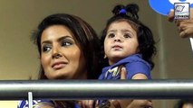Geeta Basra & Harbhajan's Daughter Cheering Up For Mumbai Indians