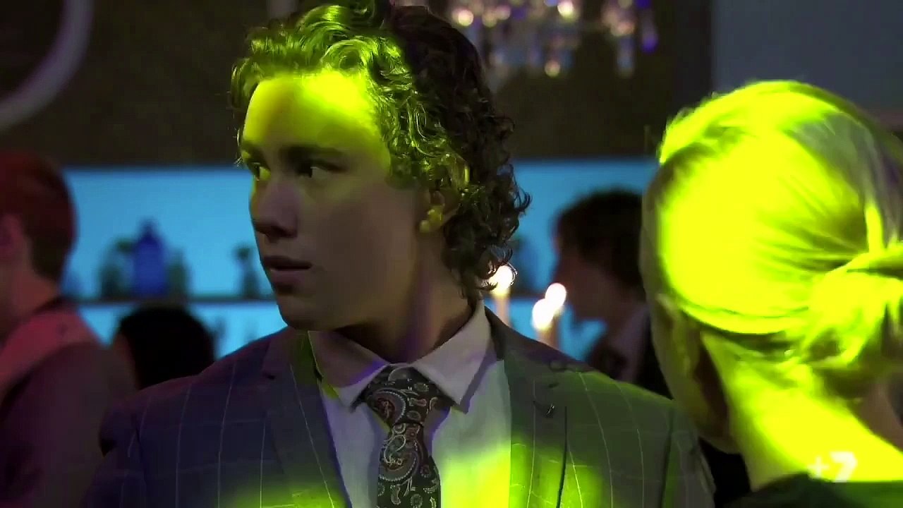 Olivia Fraser Richards - Clip 147