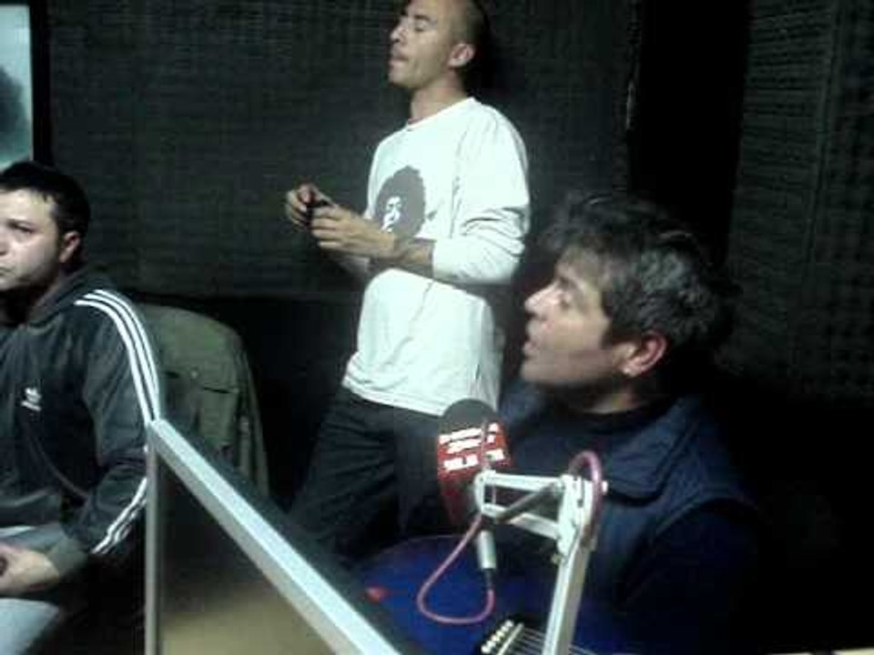 Otra Vuelta - Leon Vodo - Voce