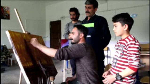 Ressam Gibi Resim Yapmayı Öğrendiler