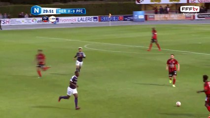 Récupération de Alami Bassa suivi de la frappe