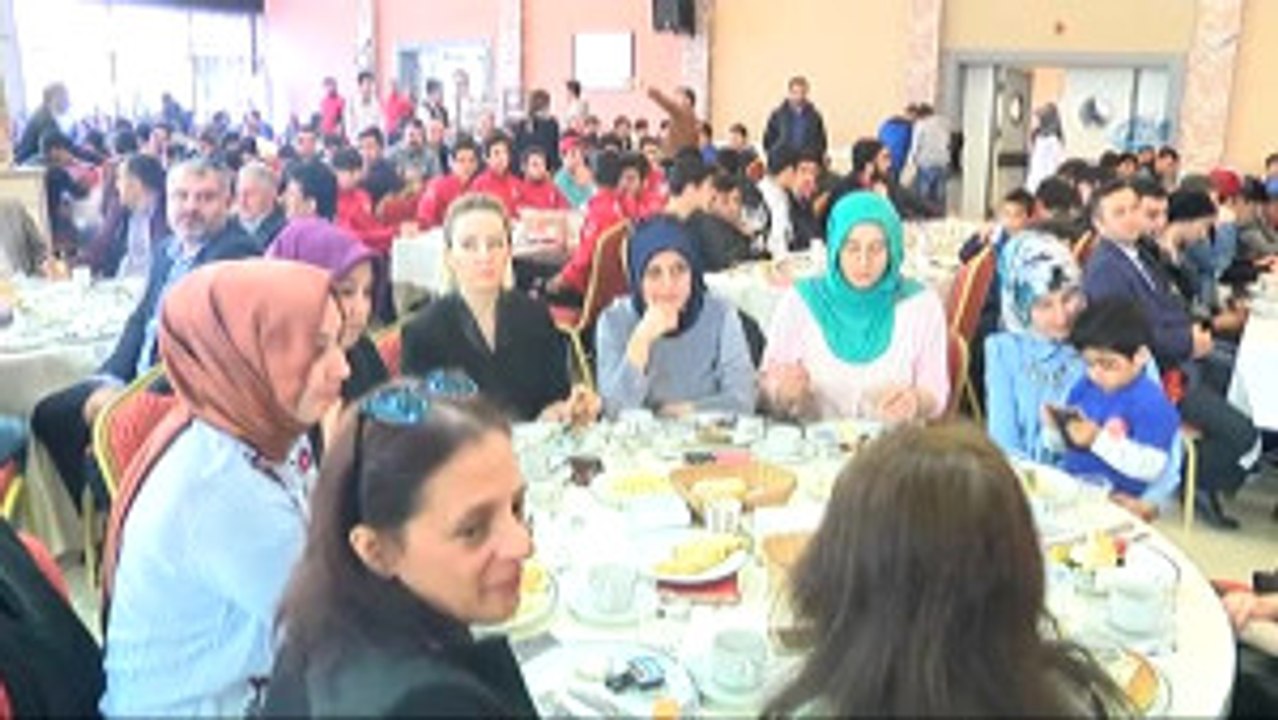 Milli Savunma Bakanı Fikri Işık: "Abd Savunma Bakanıyla Suriye ve Irak'taki Konuları Değerlendirdik