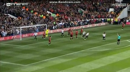 KANE  Incredible Miss  0-0  Tottenham   vs  Bournemouth 15-04-2017