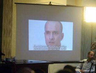 Aftab Iqbal on India's Reaction on Kulbhushan Yadav   Express News