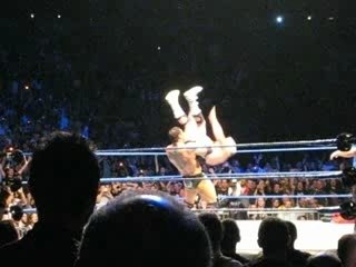 WWE BERCY Batista Mysterio Fin du Show