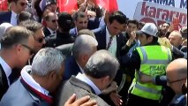 Başbakan Yıldırım 'Evet' Çadırını Ziyaret Etti