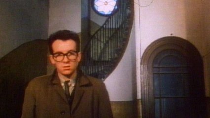 Elvis Costello & The Attractions - I Can't Stand Up For Falling Down