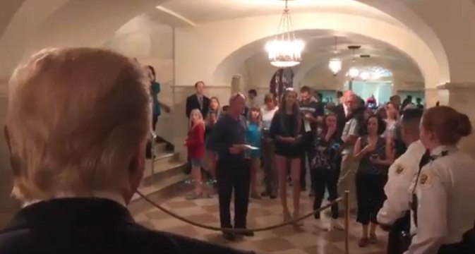 Trump Drops By White House Tour