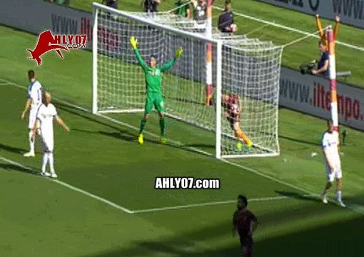 شاهد محمد صلاح يصنع هدف التعادل لروما امام اتلانتا في الدوري الايطالي 15 ابري 2017