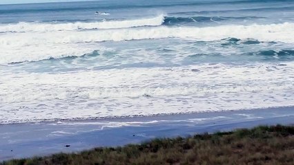 Mount Maunganui Tow in - Cyclone Pam surf