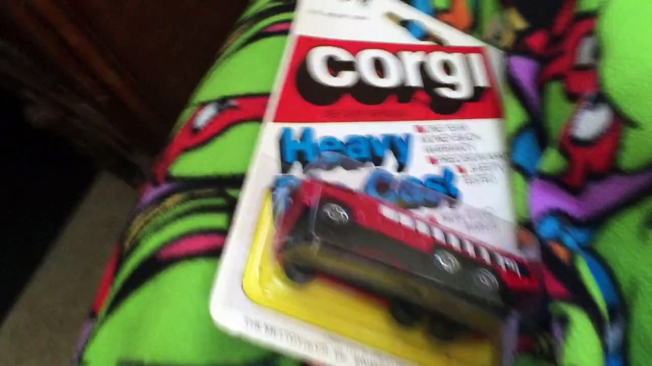 Corgi Airport Tender 1982