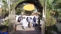 People Went Crazy When They Saw Imran Khan At a Local Restaurant in Lahore