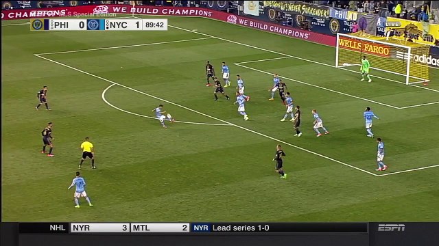David Villa scores an incredible goal from 50 yards away