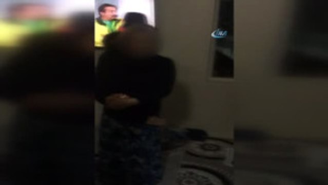 Polis Yanan Uyuşturucuları Sobadan Tek Tek Çıkarttı