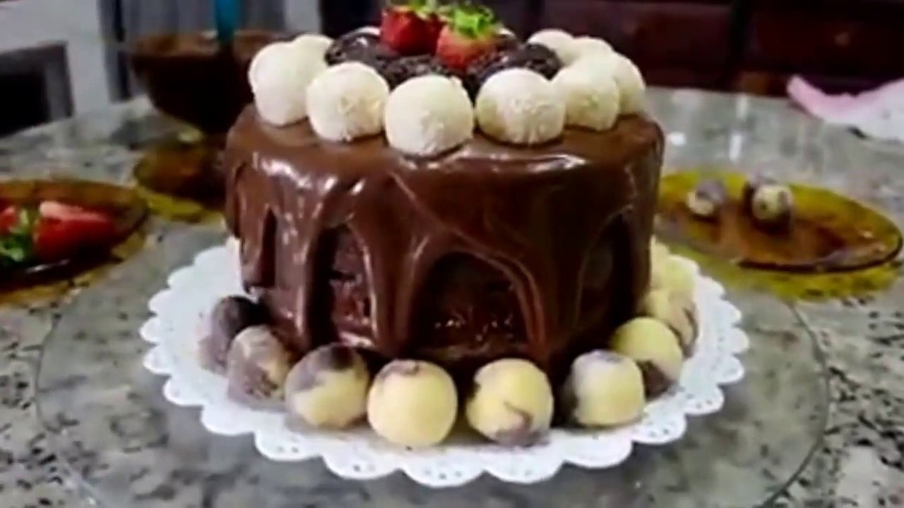 Naked Cake