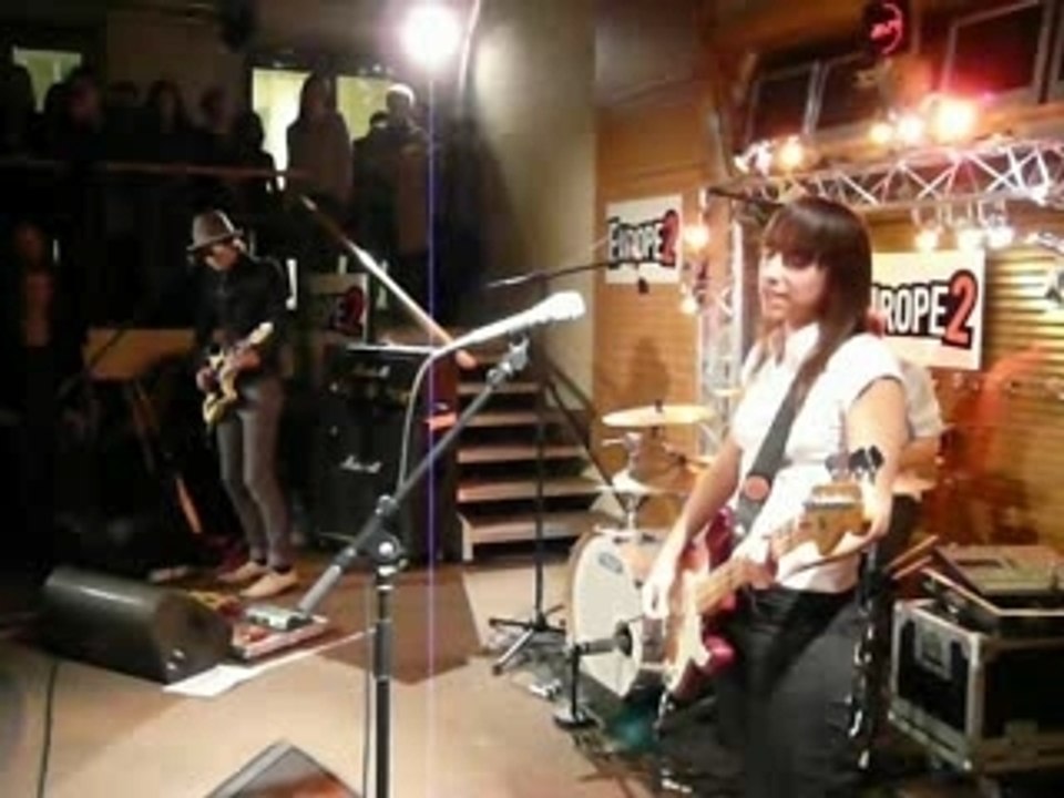 Rhesus - Sad Disco Europe2 Gig 260907