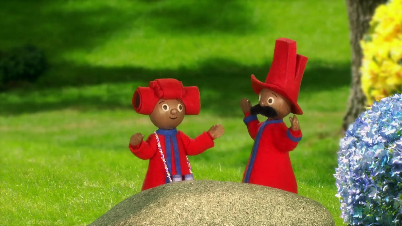 In the Night Garden – Pontipines in Upsy Daisy’s Bed