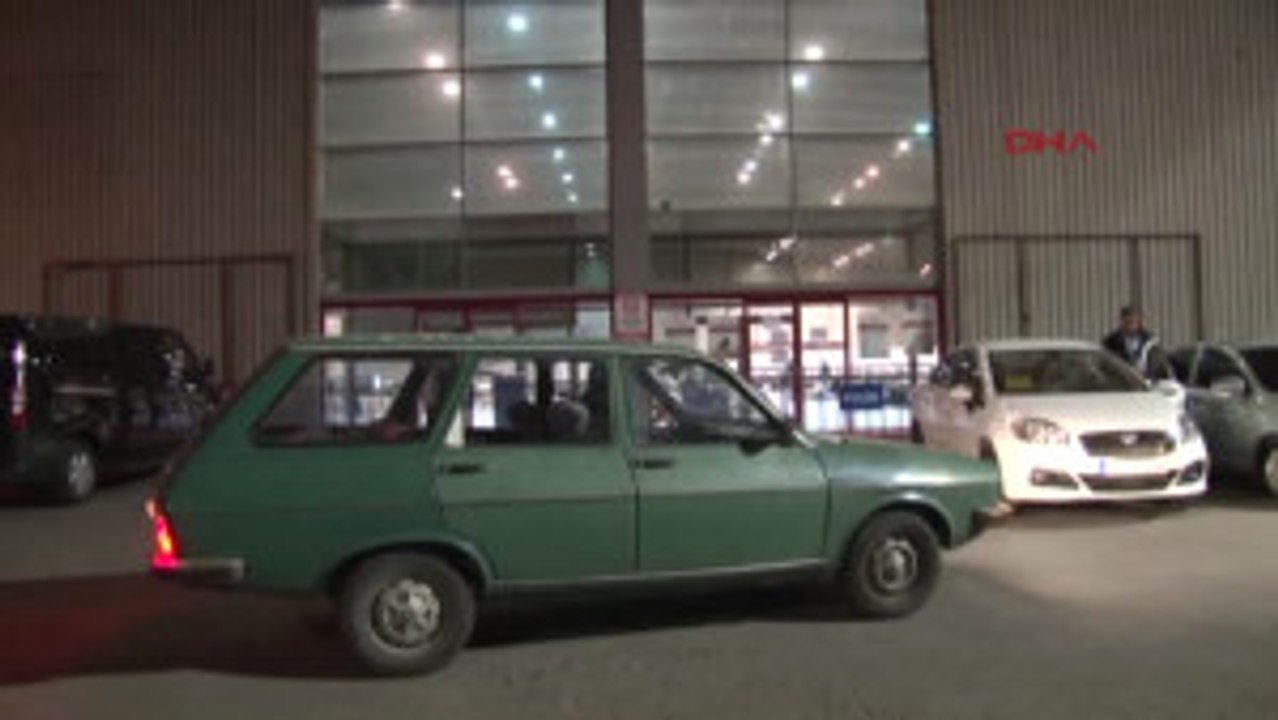 Izmir - Seçim Torbaları Sandık Görevlilerine Dağıtıldı