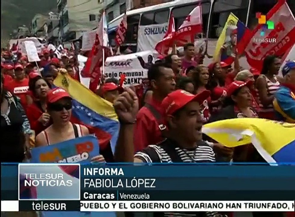 Venezolanos salen a las calles a defender el proyecto chavista