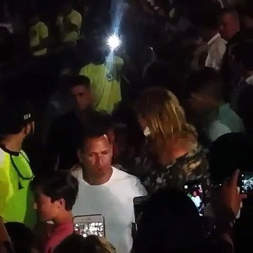 Altos de chavon taba tan lleno en el concierto de JLO que Alex rodriguez no encontraba donde acomodarse