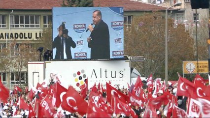 Turks to vote in referendum on Erdogan's powers