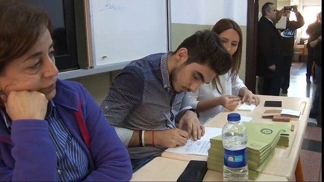 Referandumda Görevli Memurlar Sandık Yemini Etti