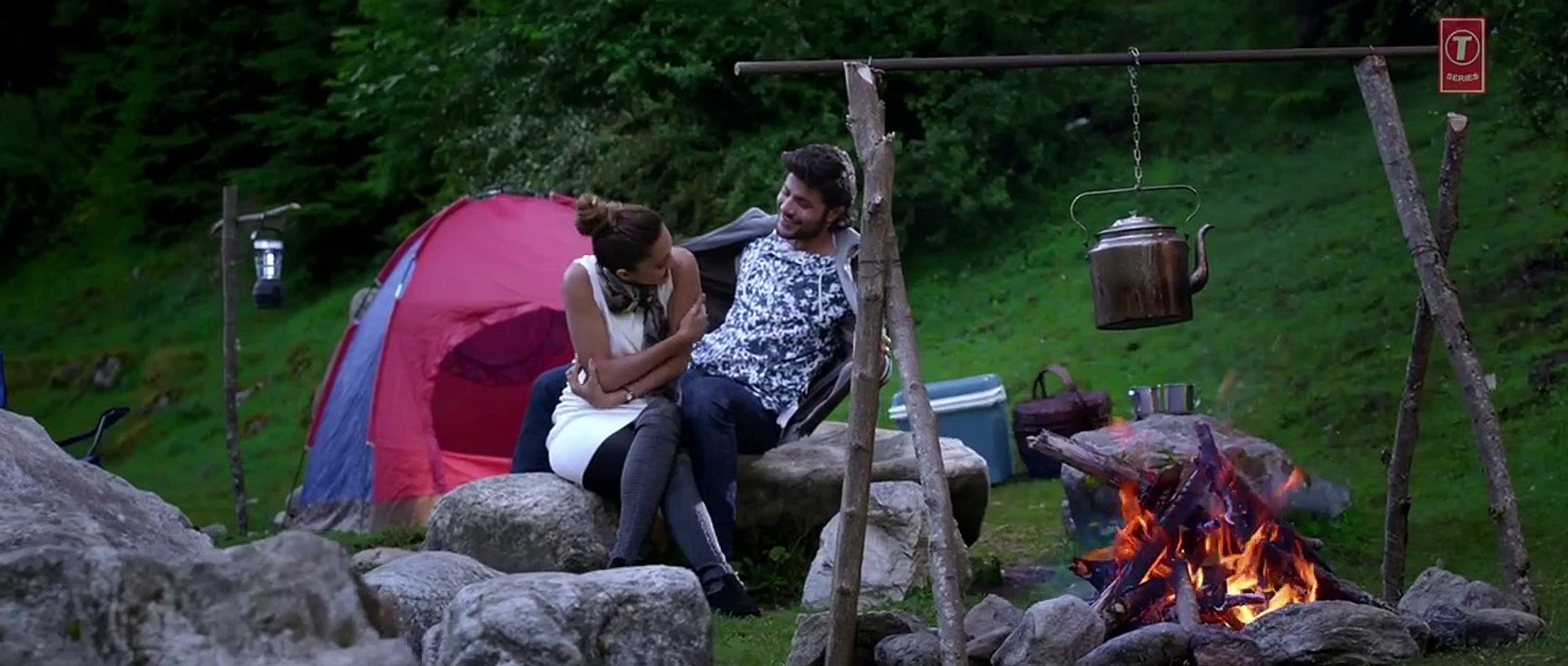 ITNA TUMHE FULL VIDEO SONG