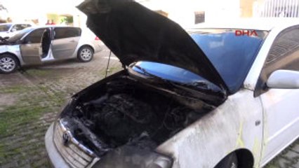 Şanlıurfa'da Park Halindeki 5 Araç Kundaklandı