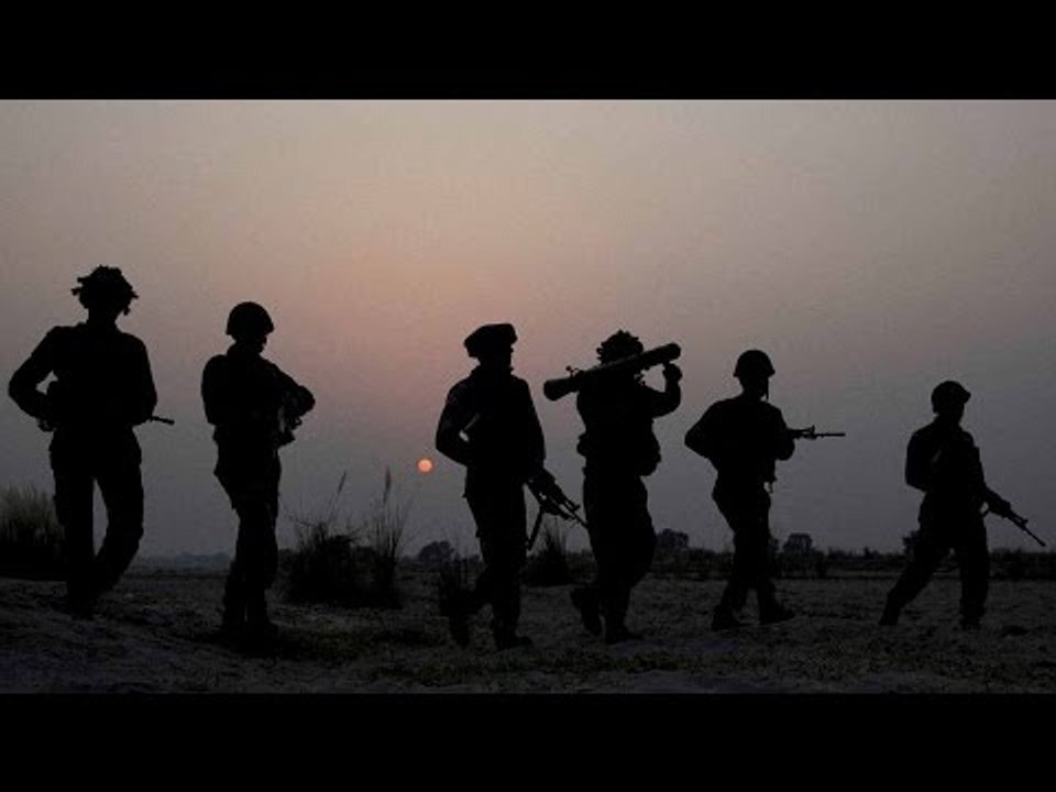 Pakistan Army violates ceasefire in Poonch district of Jammu and Kashmir | Oneindia News