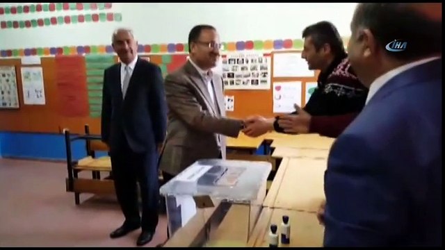 Adalet Bakanı Bekir Bozdağ Oyunu Kullandı