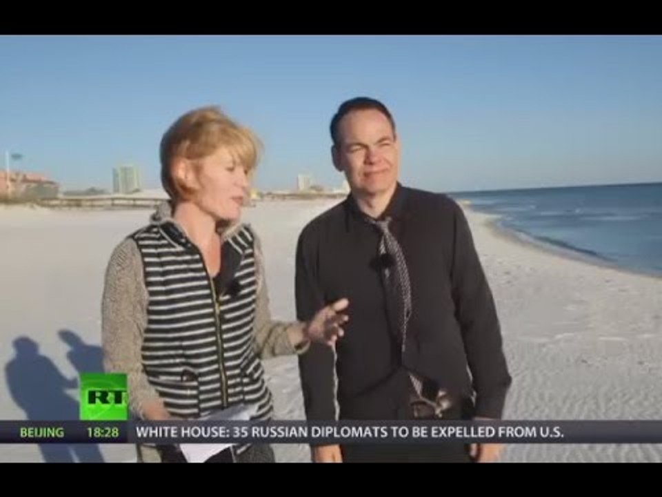 Keiser Report: Outlook for 2017 (E1013) (ft.Gerald Celente)
