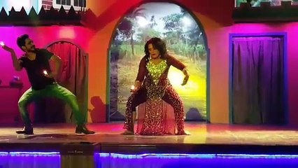 Iram CH New Hot Punjabi Mujra 2017 Kina Sona Tenu