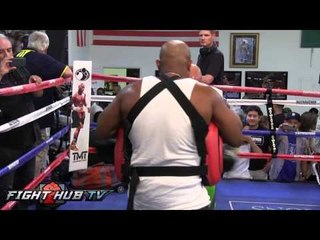 Ishe Smith vs. Carlos Molina: Smith Workout at Mayweather Boxing Club